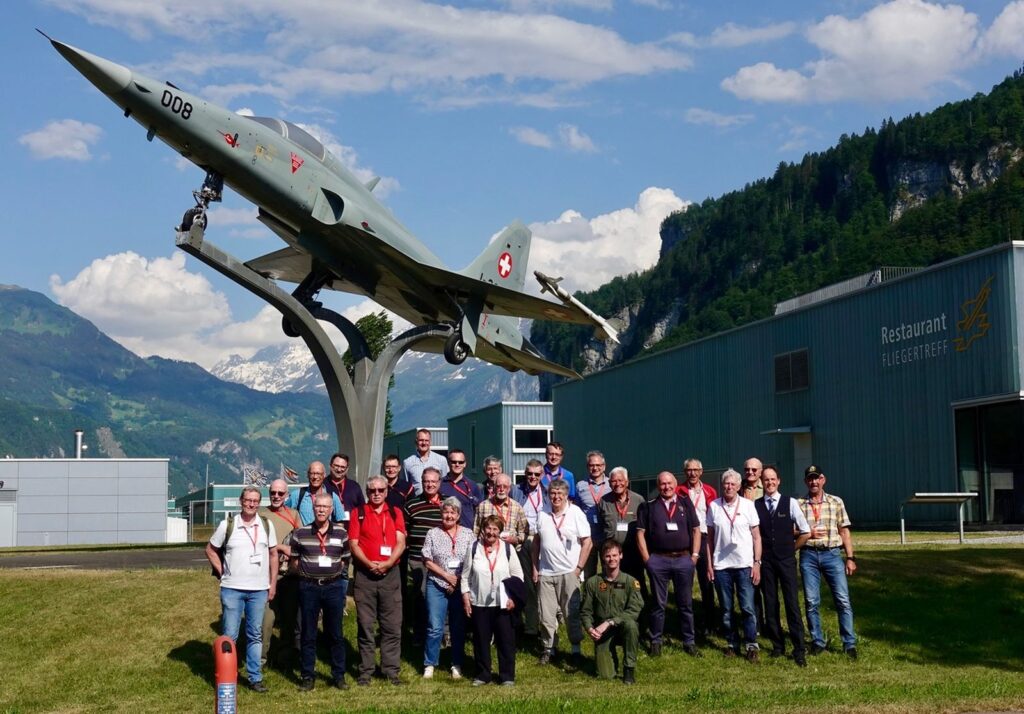 GMS-Reisegruppe auf der AB Meiringen